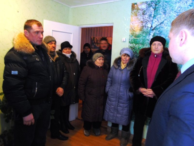Виктор Елин встретился с жителями села Елизаветино